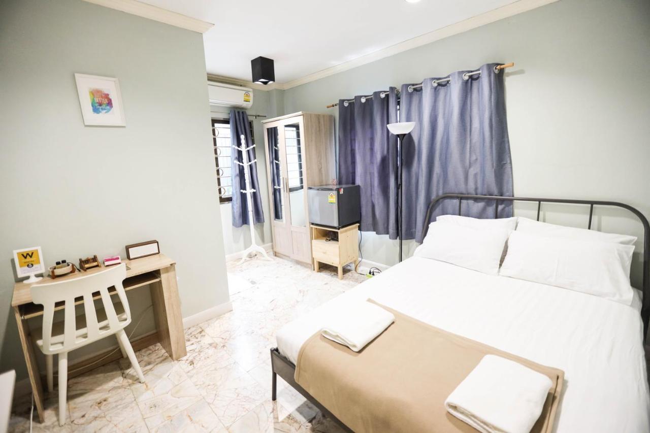 Double Room Private Bathroom