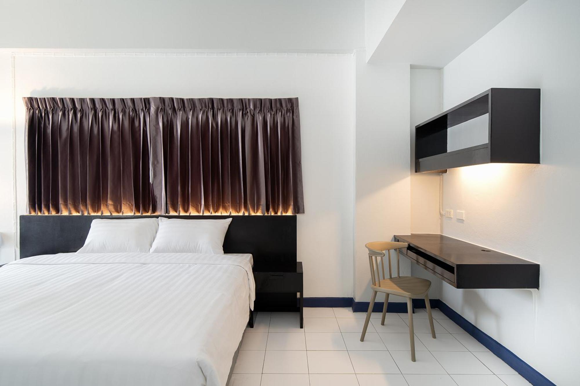 Premier King Room