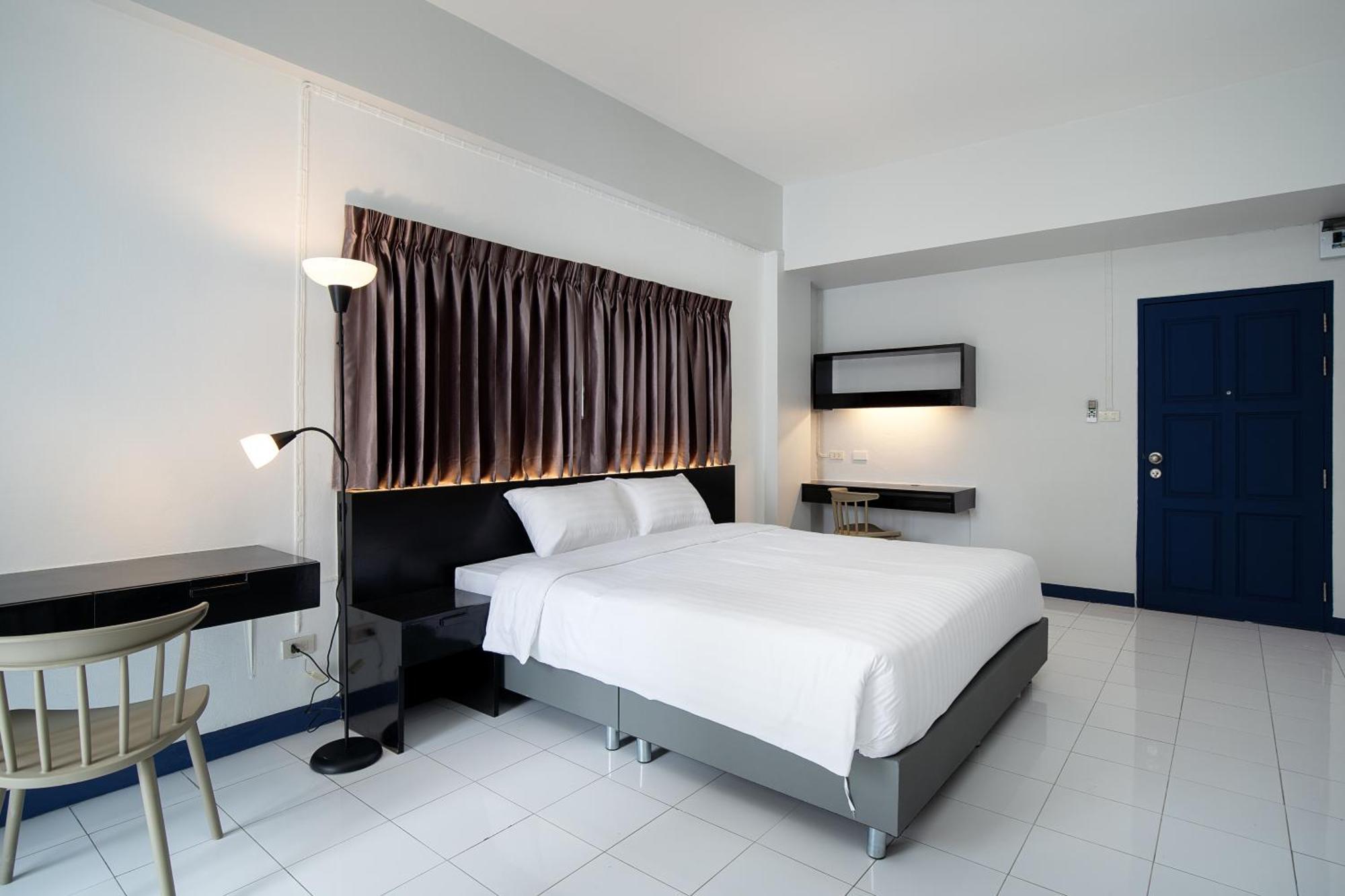Premier King Room