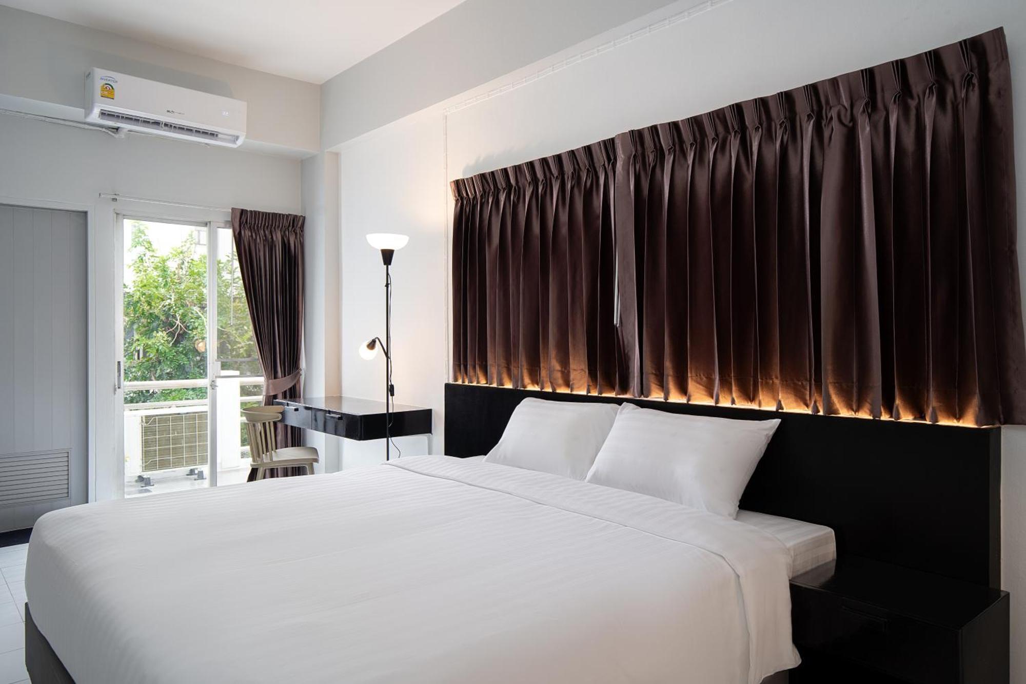 Premier King Room