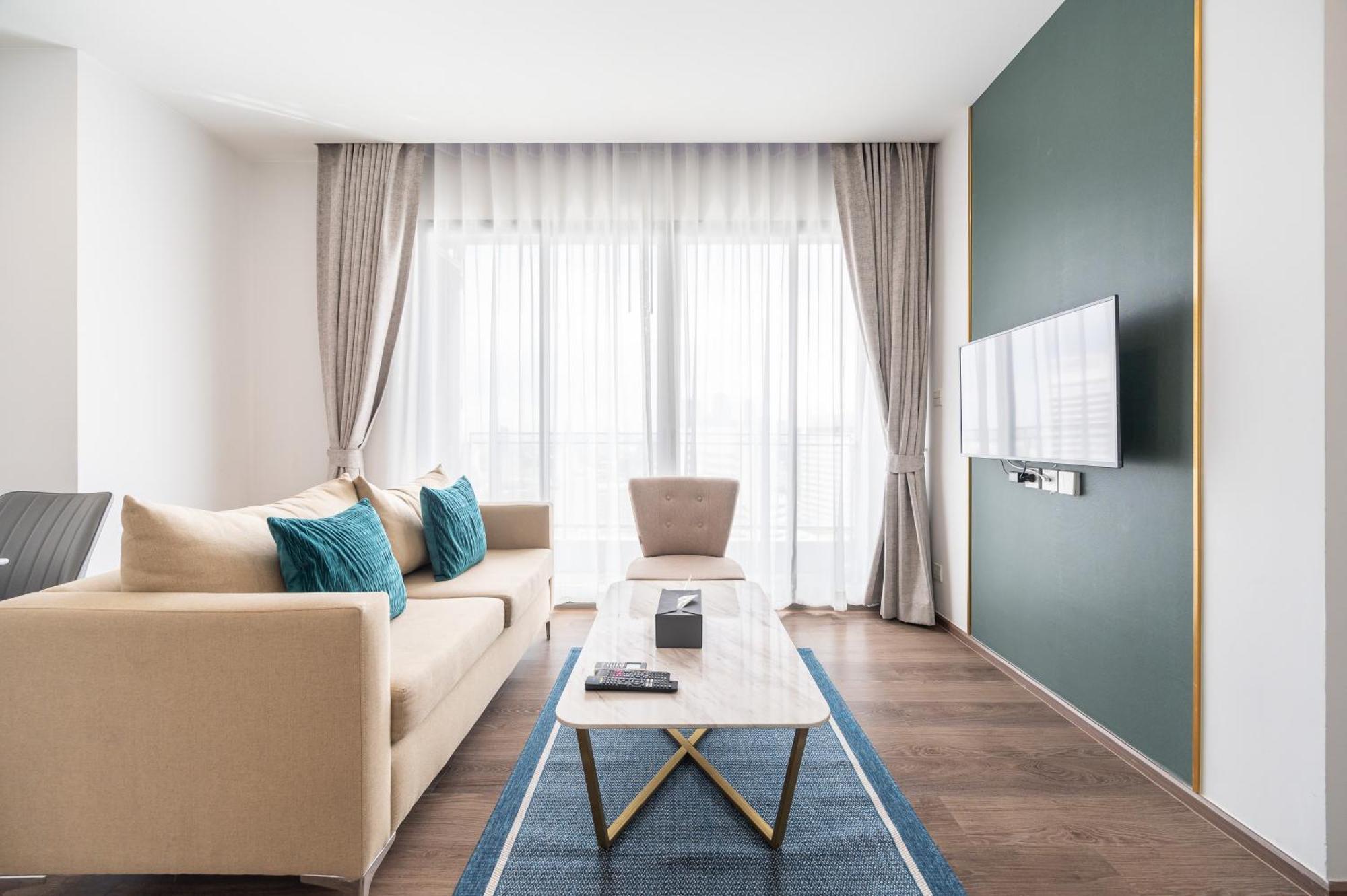 Superior Suite