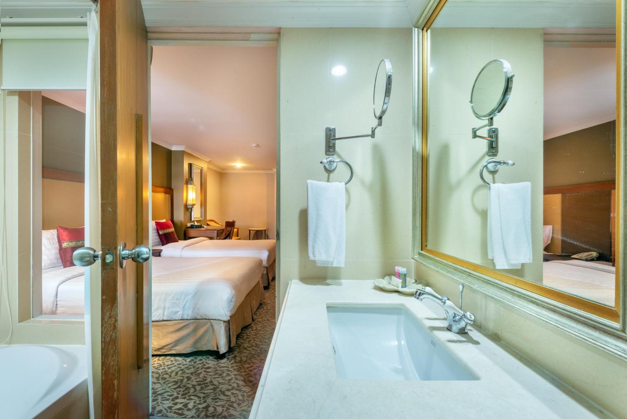 Executive Super Deluxe Double or Twin Room