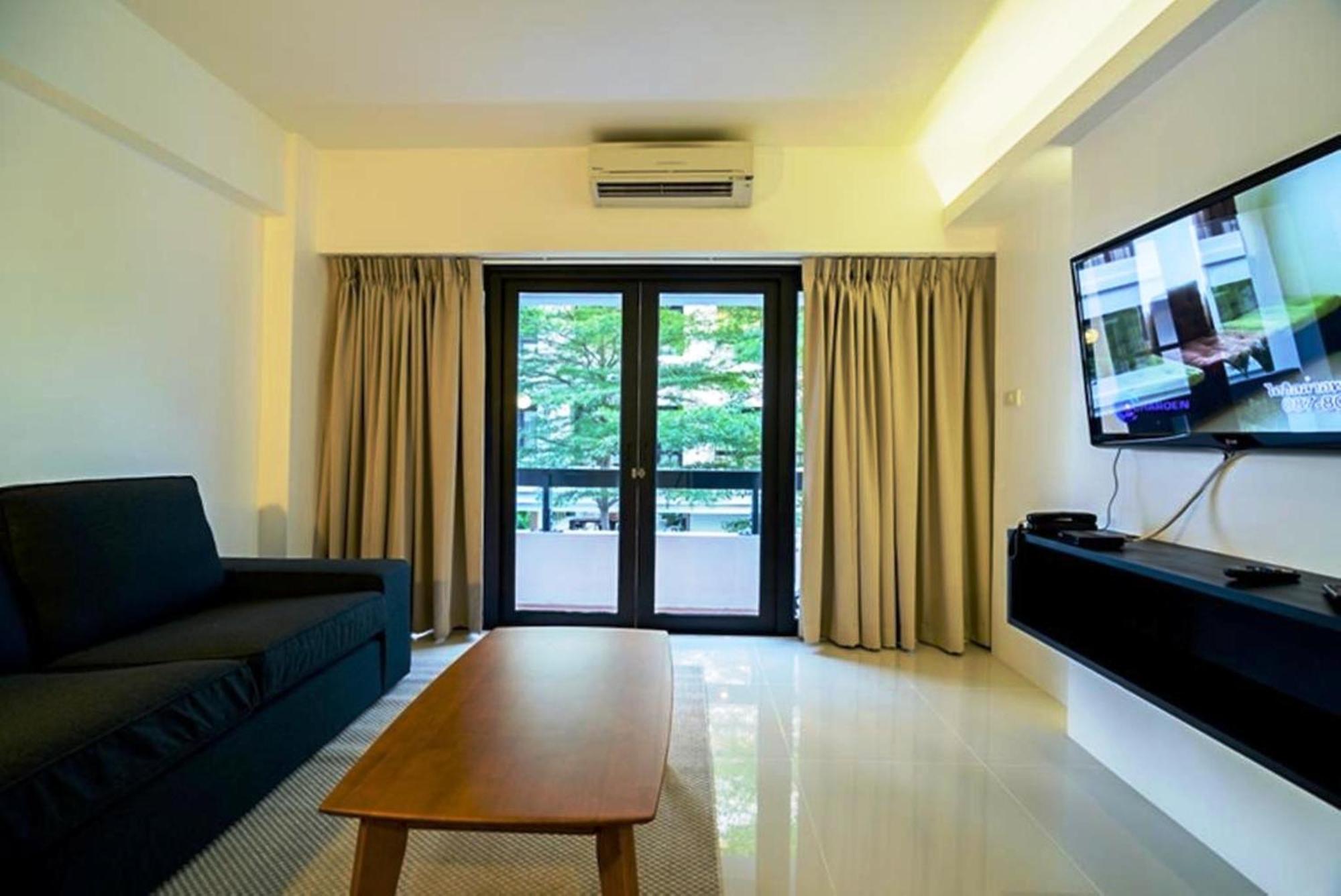 One-Bedroom Suite