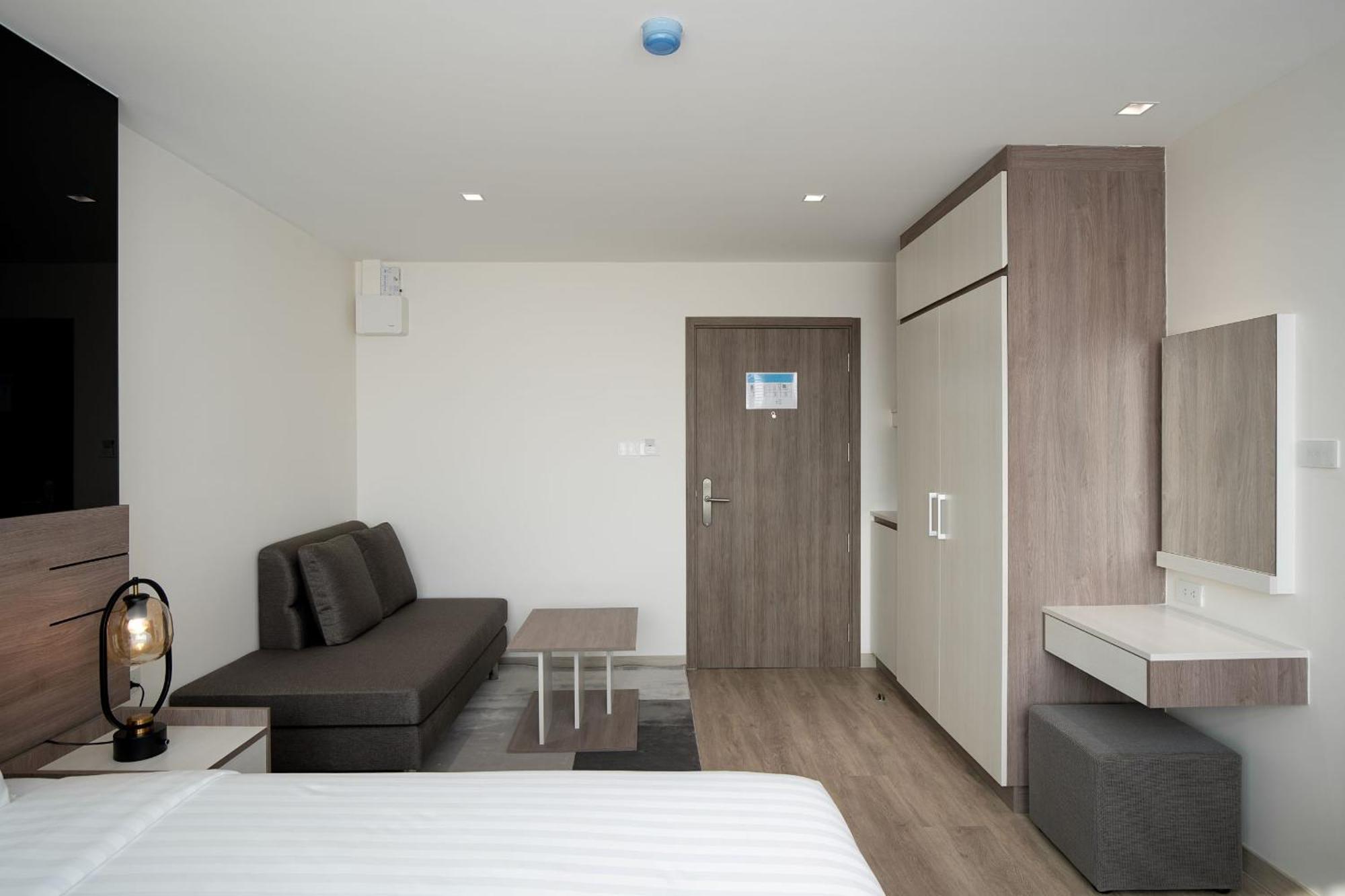Premier King Room