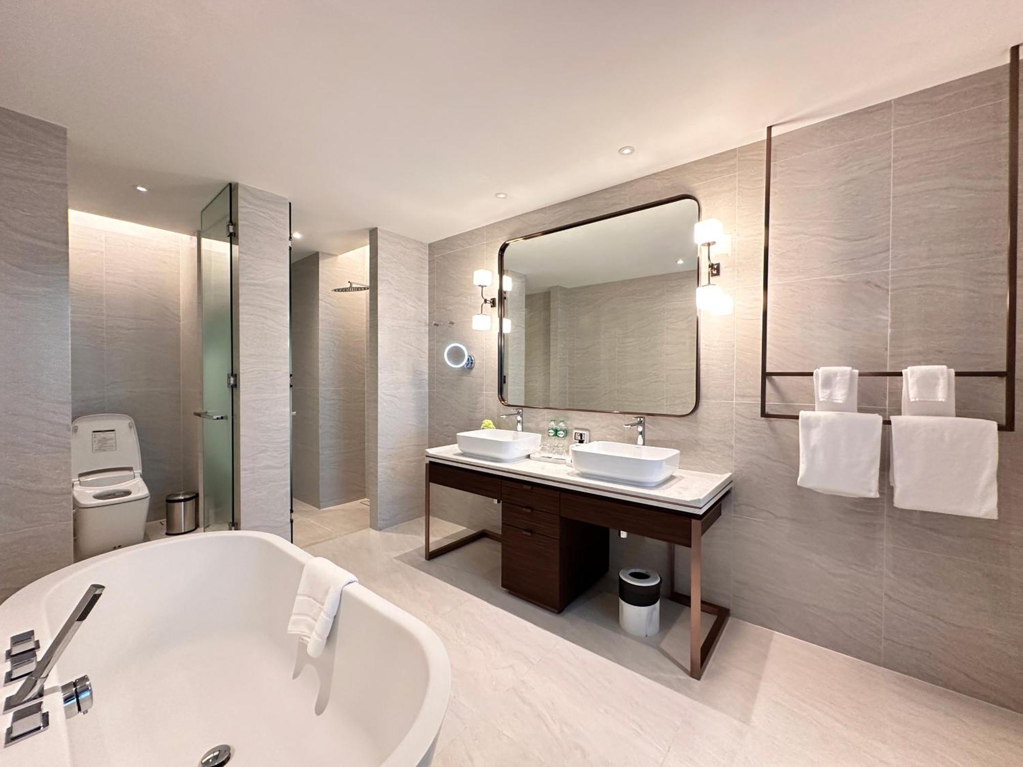Mulberry Grand Suite Two-Bedroom