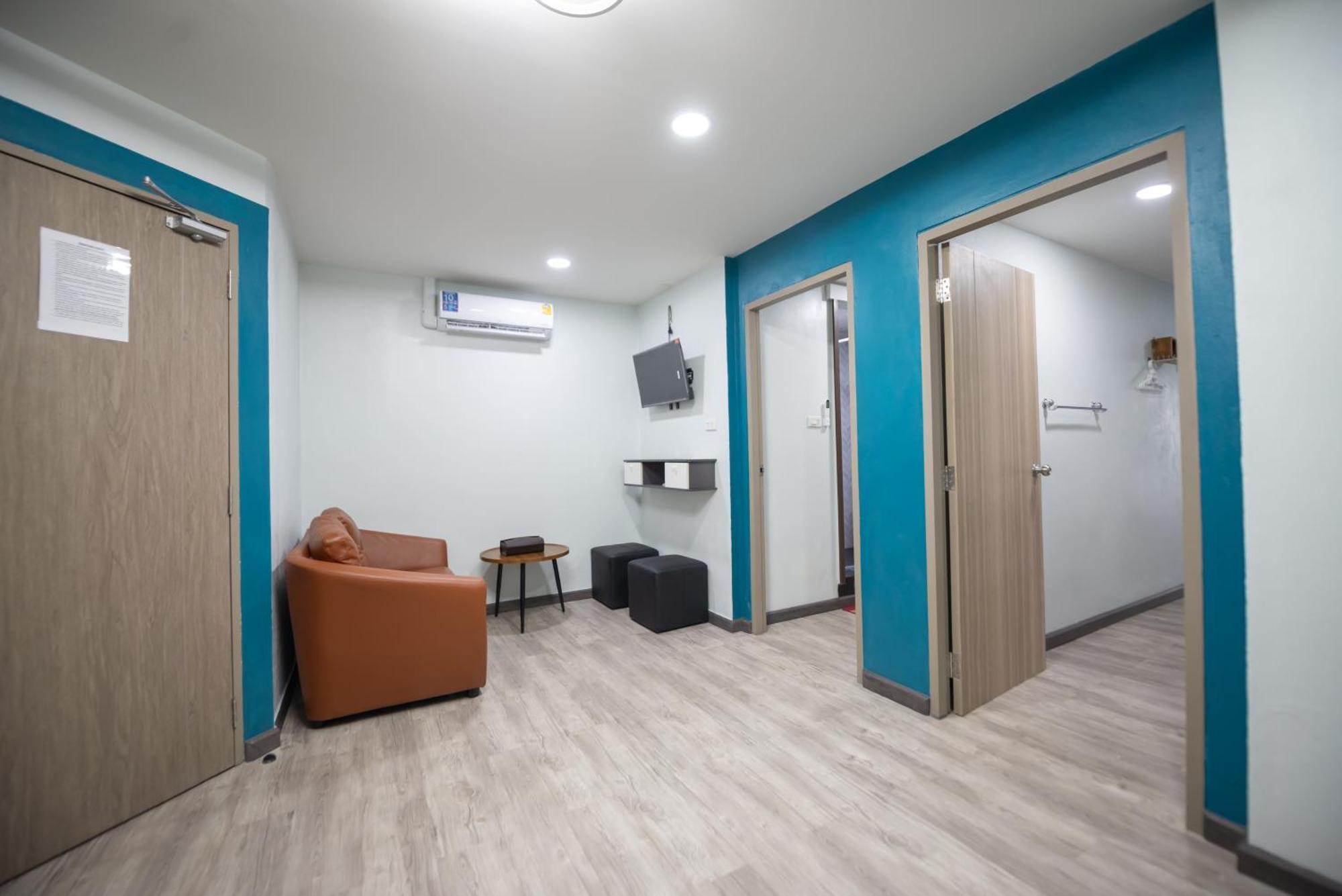 Single Room Private Bathroom