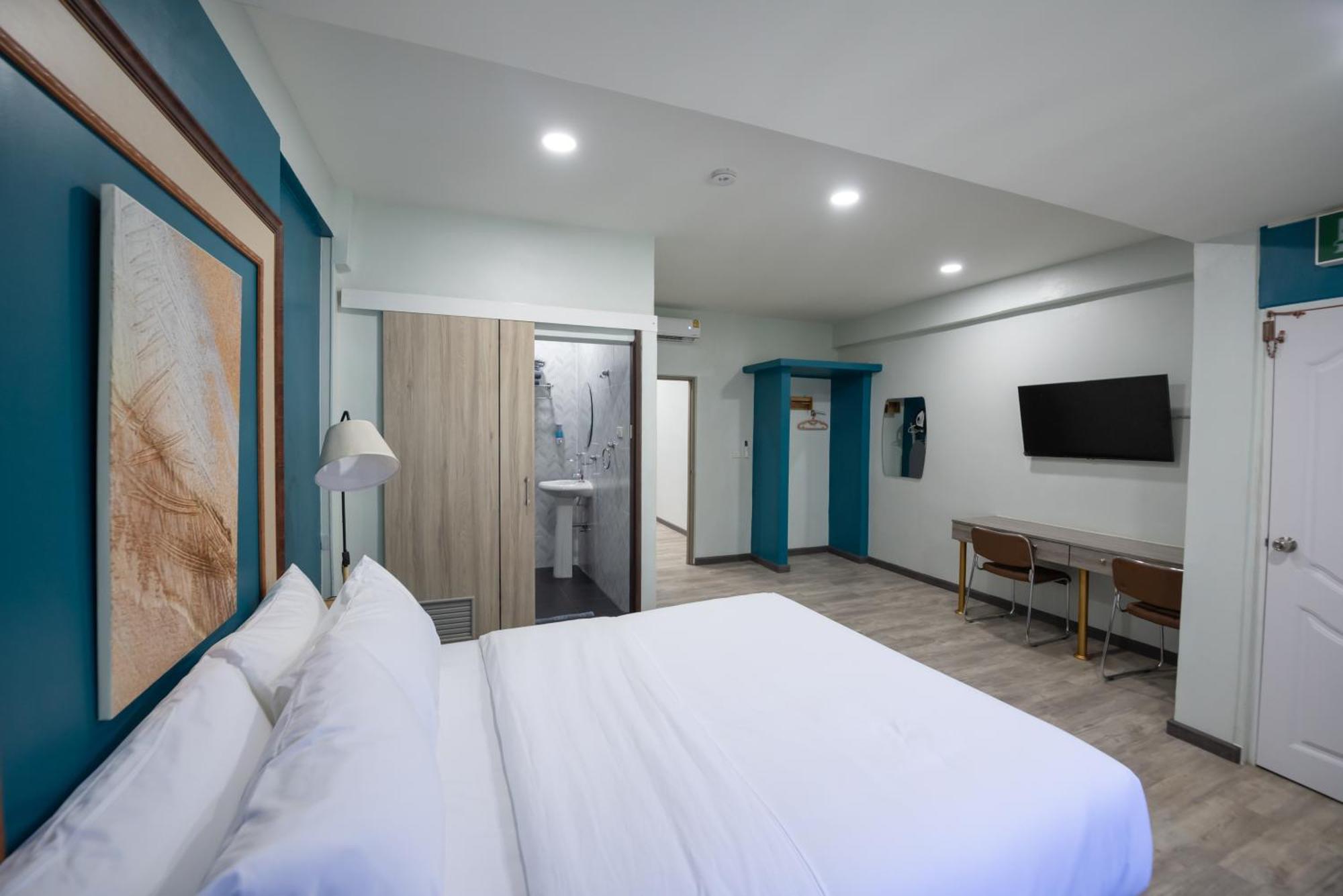 Executive Suite