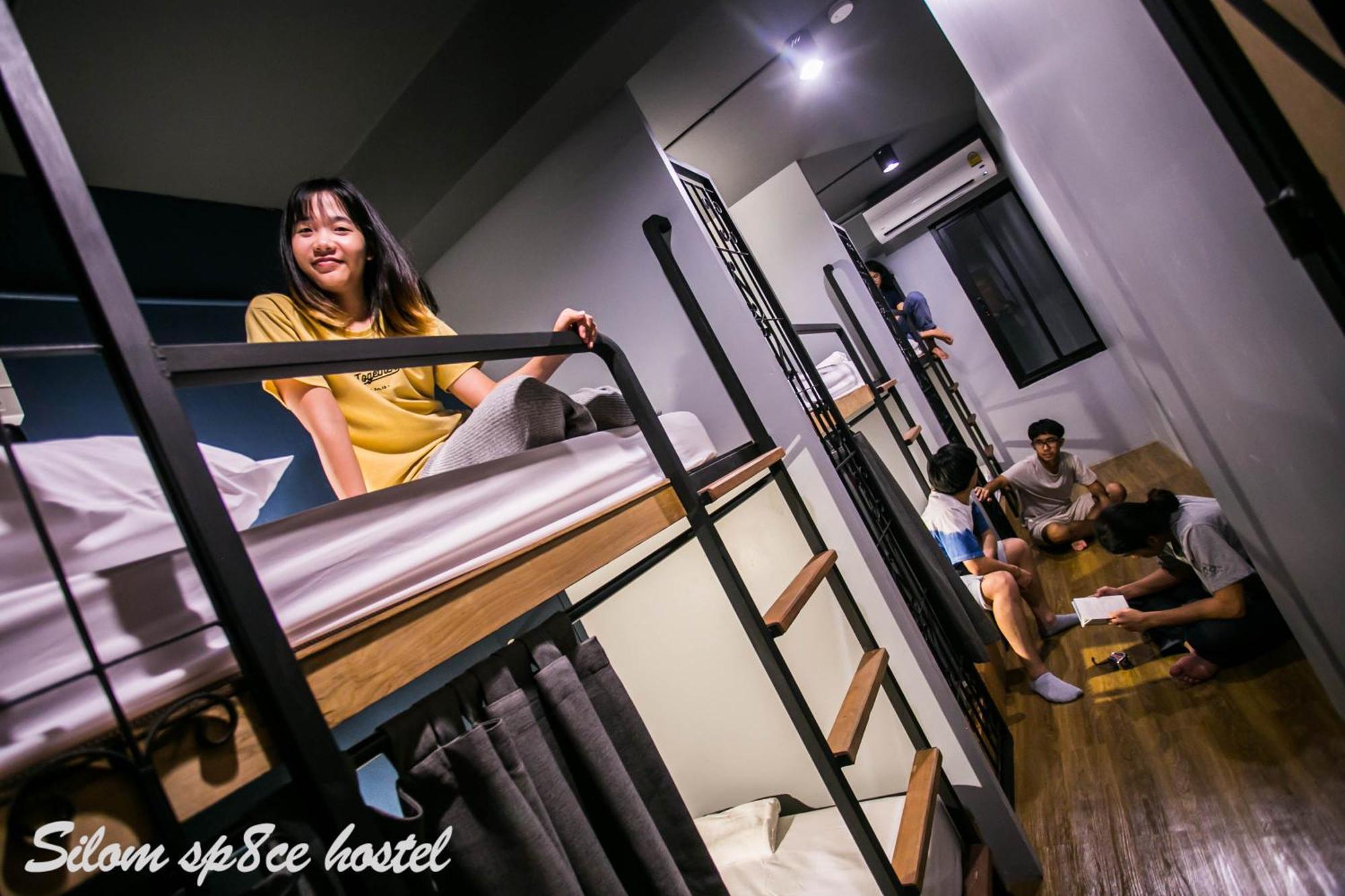 Bed 6-Bed Female Dormitory Room