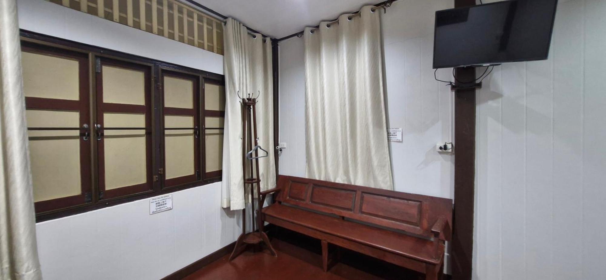 Double Room Private Bathroom