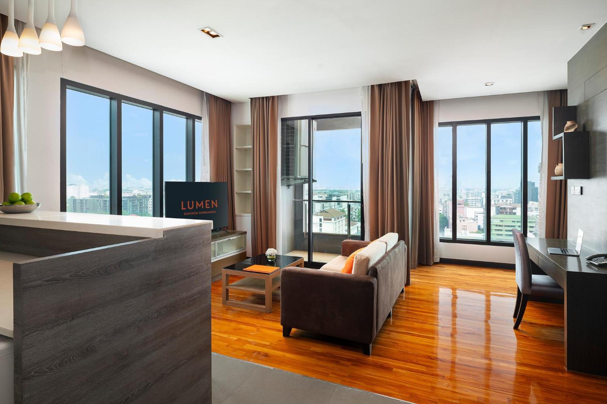 Lumen One Bedroom Deluxe Suite