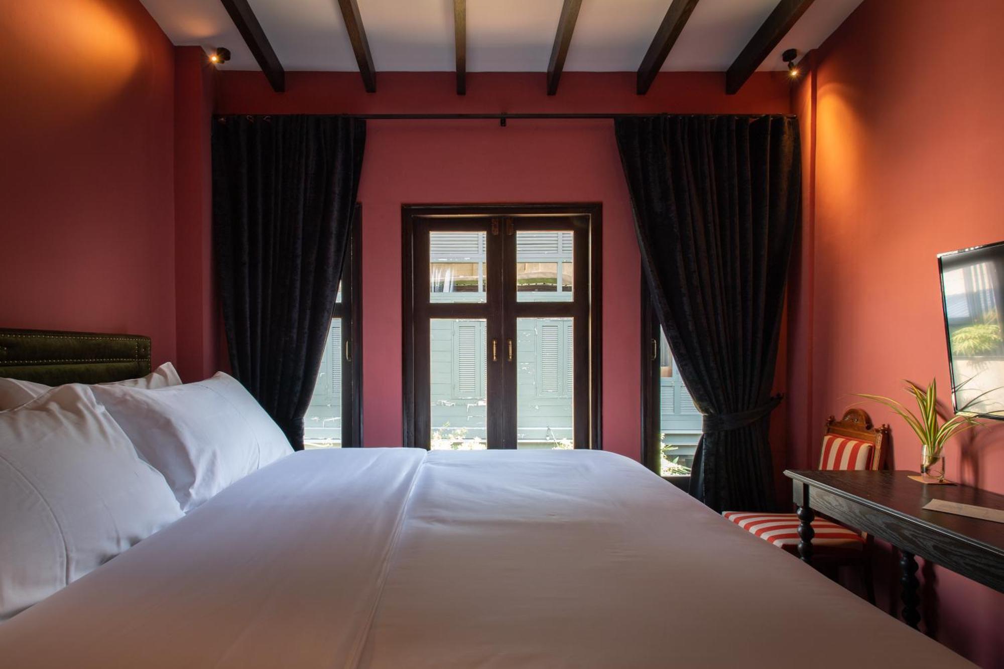 Deluxe Double Room Garden View