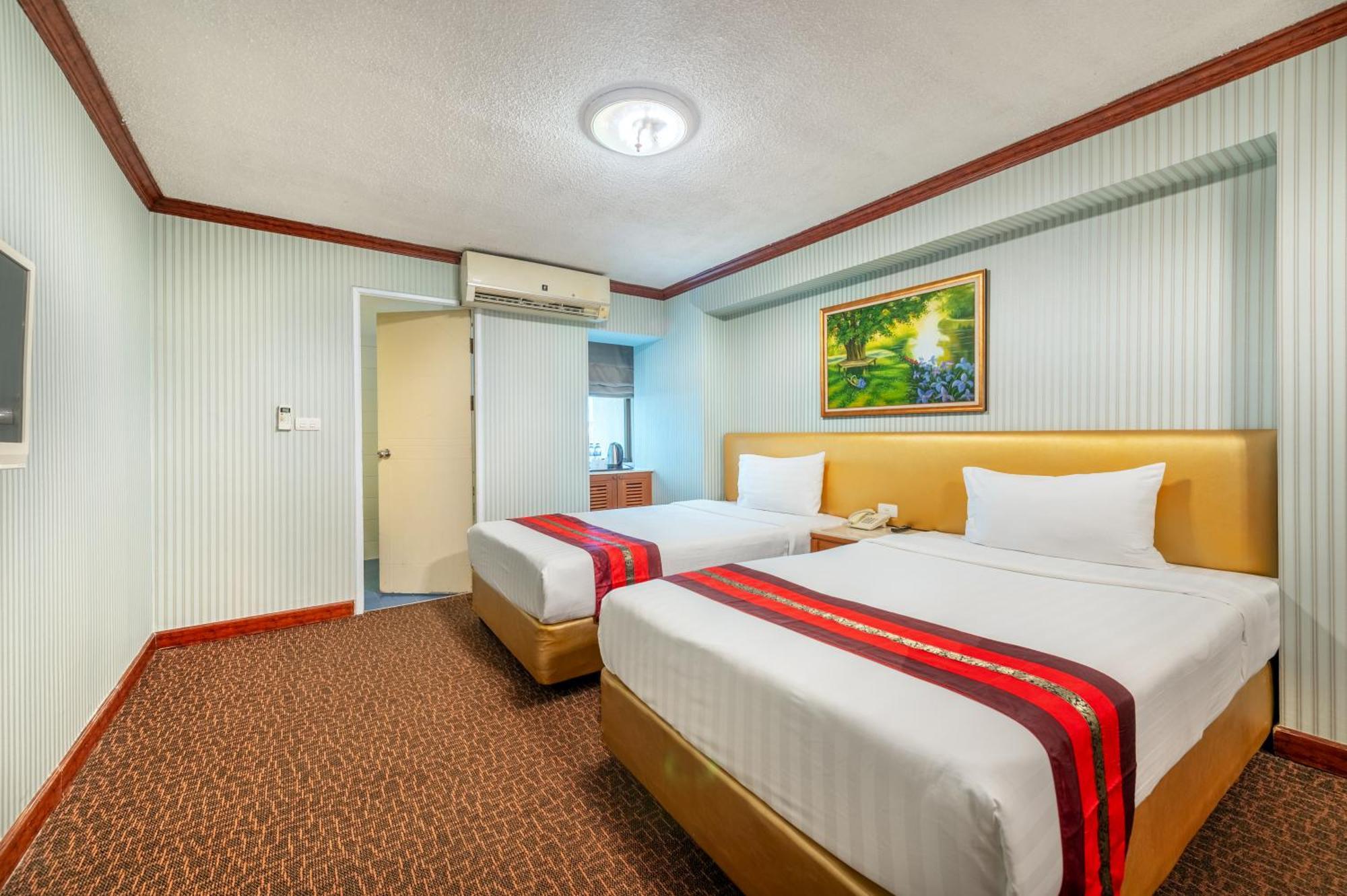Superior Deluxe Double or Twin Room