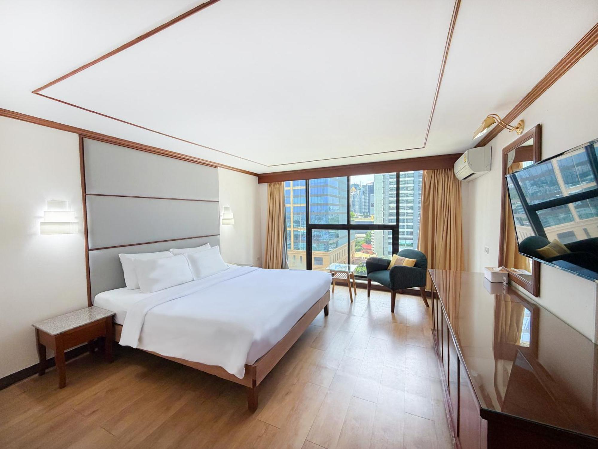 Superior Room King