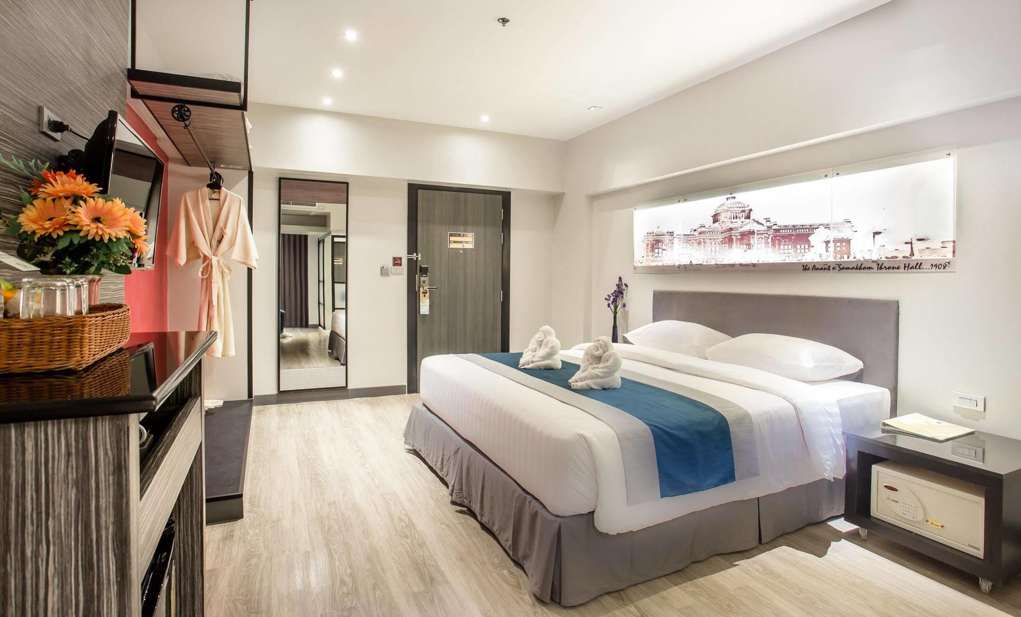 Deluxe Canal Double Room