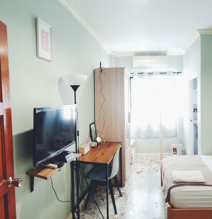 Twin Room Private Bathroom