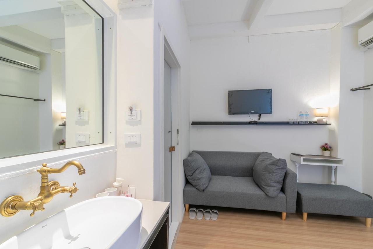 Deluxe Double Room Balcony