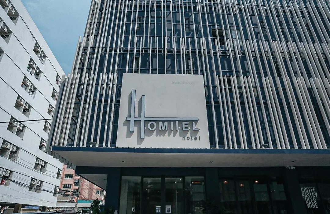 Homitel Bangkok-1