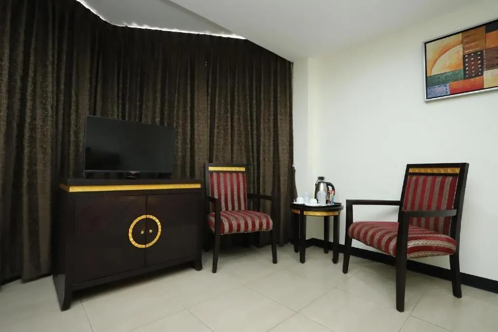 Lucky Palace Hotel-1