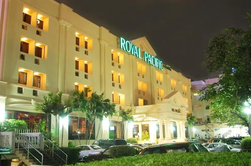 Royal Pacific Hotel-1