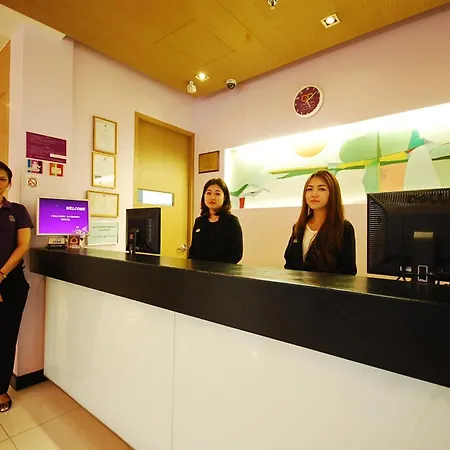 The Embassy Sathorn-2