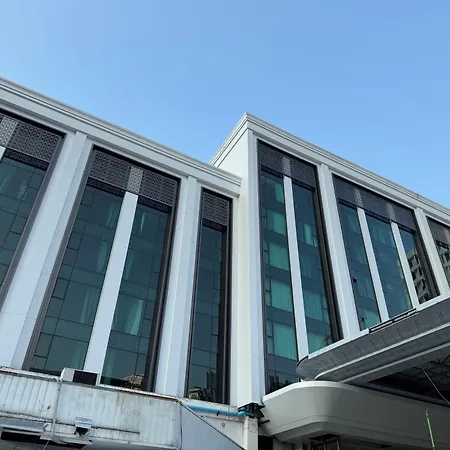 Grace Hotel-3