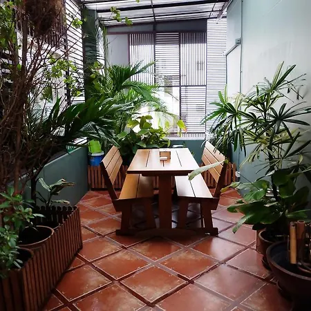 Cozy At 9 Hotel And Kitchen-3