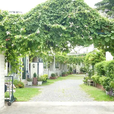 Oberry Resort-2