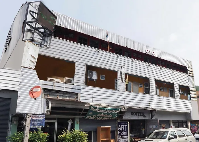 Oyo 568 Art Hotel Hua Lamphong Bangkok