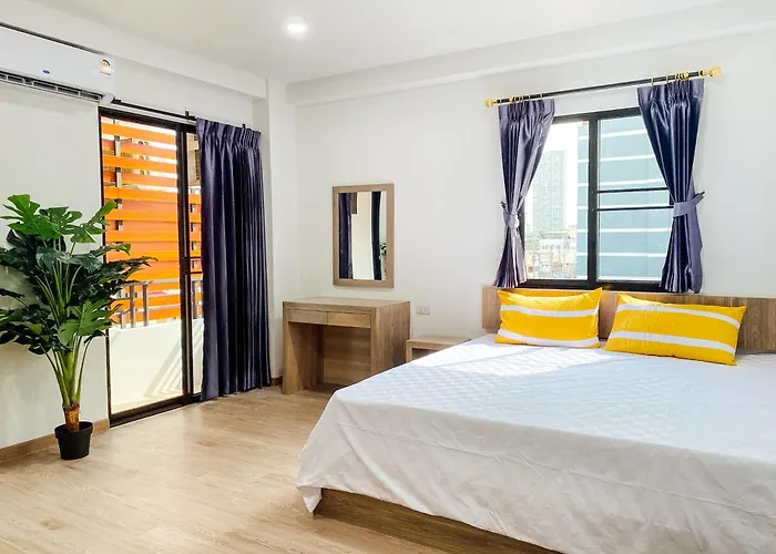 Gp House Bangkok - Sukhumvit Onnut Bts Skytrain Hotell