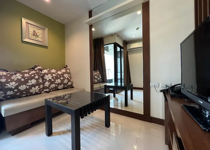Silom Forest Exclusive Residence 曼谷