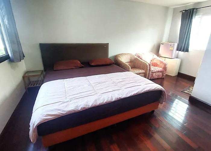 Sukhum Suvarnabhumi Airport Guest House Banguecoque