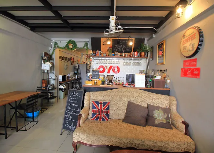 Oyo 421 Guyasuka Hostel & Cafe バンコク都