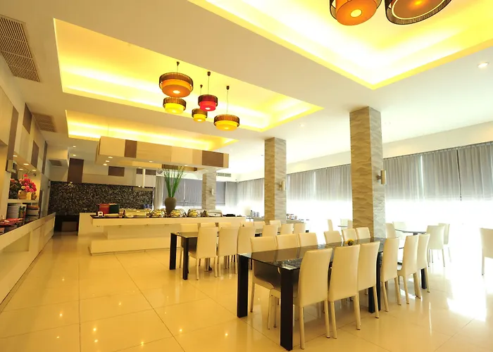 Bangkok Natural Spa Resort And Suite