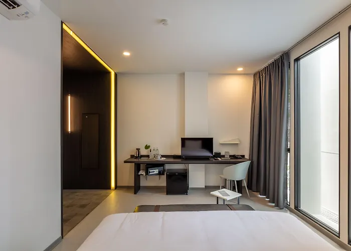 Reno Hotel Bangkok