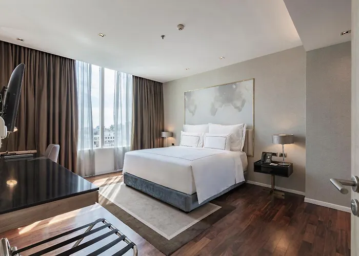MUU Bangkok, Kleine Luxe Hotels van de Wereld