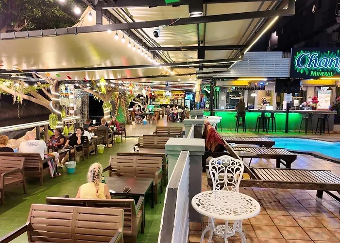 Hotels nahe Flughafen Flughafen Suvarnabhumi Airport (BKK), Bangkok