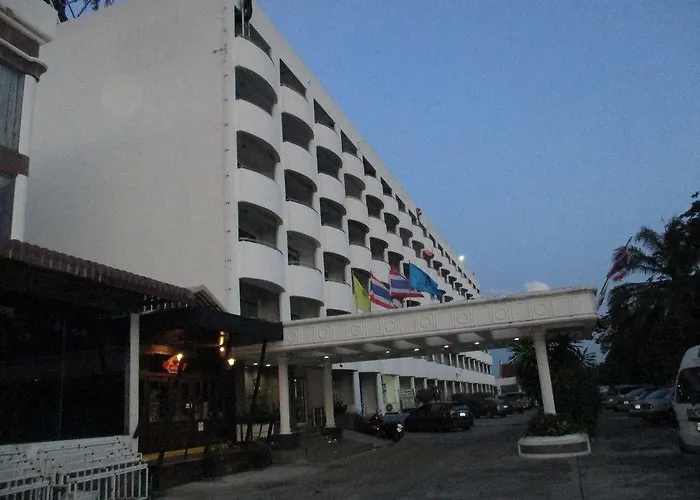 Airport Suites Bangkok