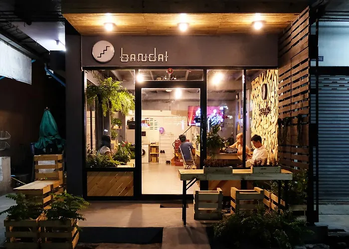 Bandai Hostel Pak Kret