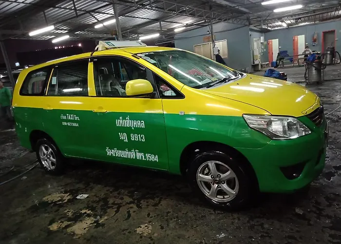 Poppular Palace Don Mueang Bangkok