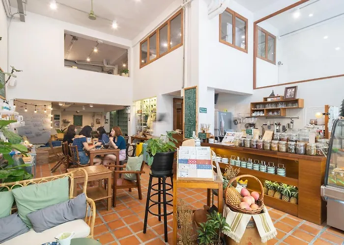 Better Moon Guesthouse Bangkok